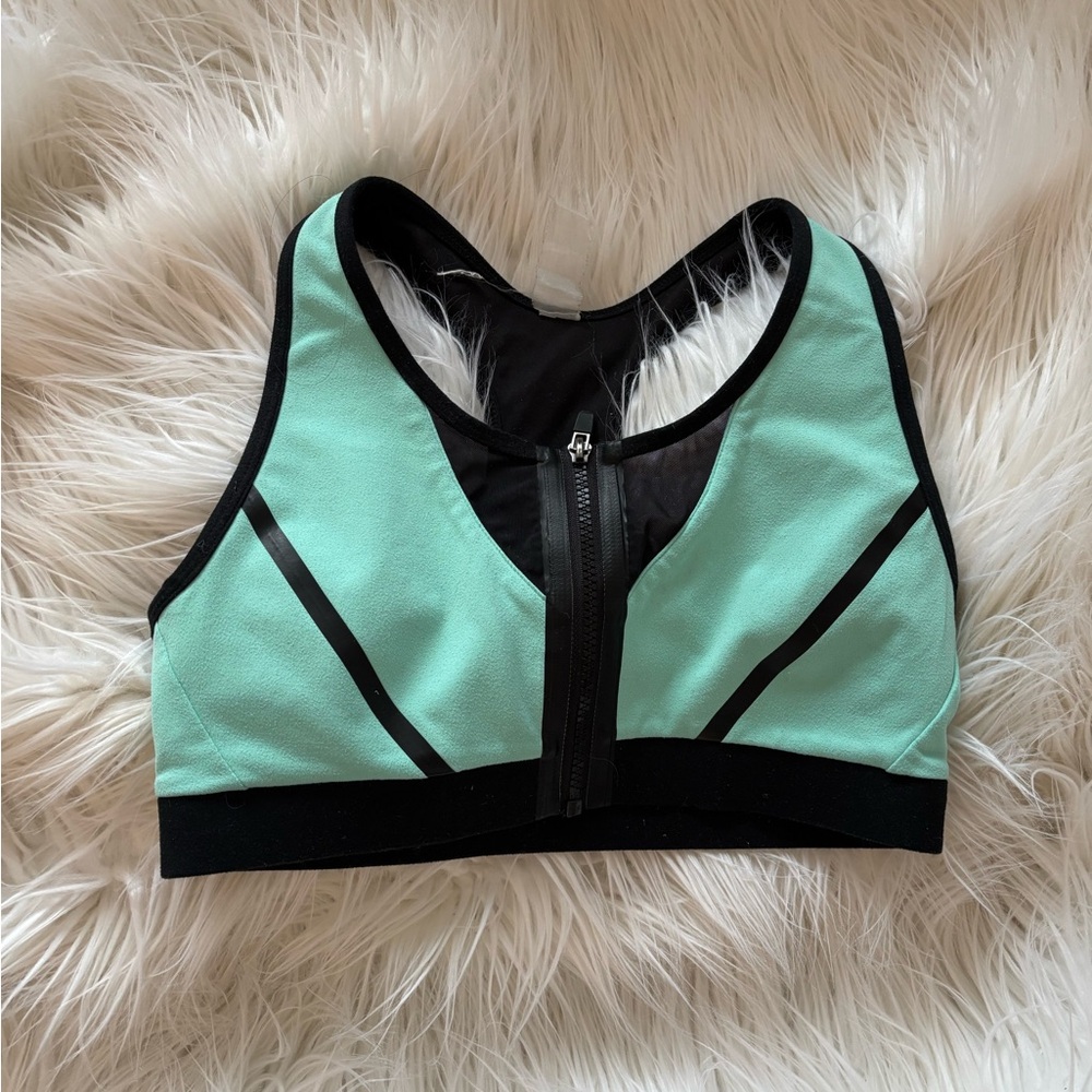 Women's Mint Green Sports Bra